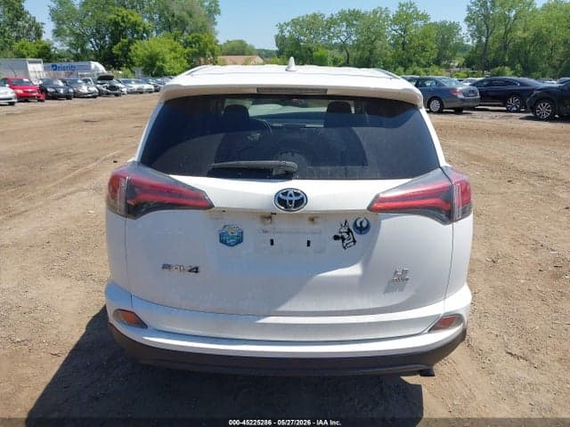 2017 TOYOTA RAV4 LE 16