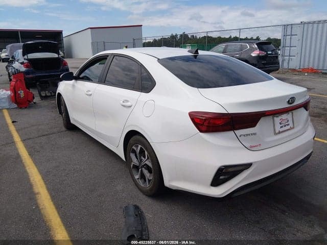 2021 KIA FORTE LXS 3