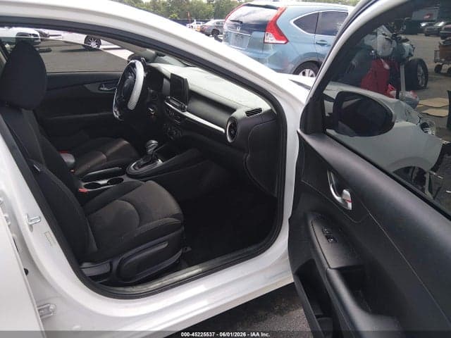 2021 KIA FORTE LXS 5