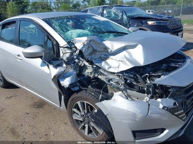 2025 NISSAN VERSA 1.6 SV 6