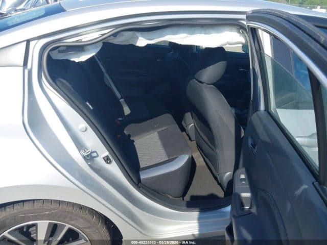 2025 NISSAN VERSA 1.6 SV 8