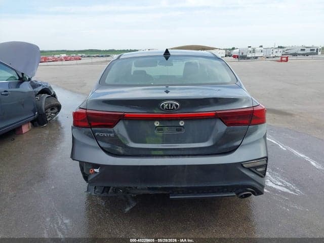 2019 KIA FORTE LXS 17