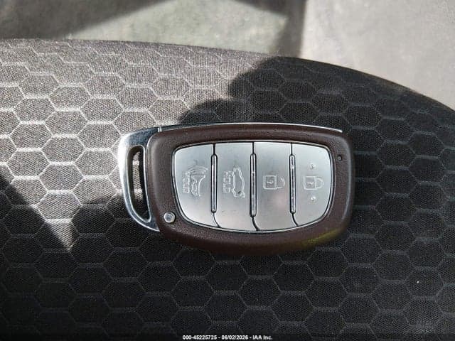 2020 HYUNDAI ELANTRA VALUE EDITION 11
