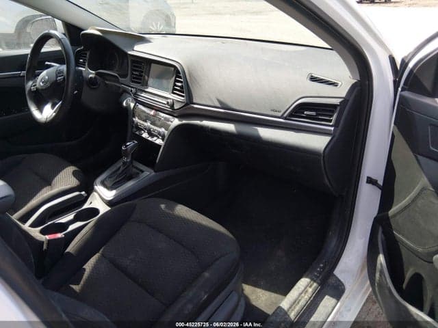 2020 HYUNDAI ELANTRA VALUE EDITION 5