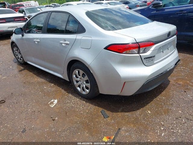 2026 TOYOTA COROLLA LE 3