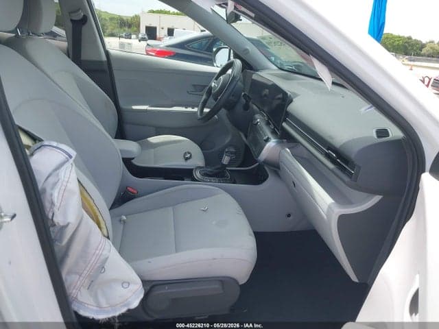 2024 HYUNDAI KONA SEL 5