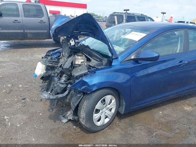 2016 HYUNDAI ELANTRA SE 17