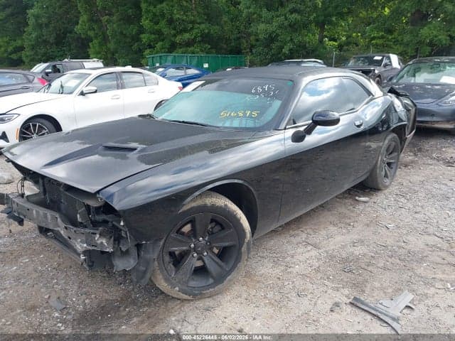 2021 DODGE CHALLENGER SXT 2