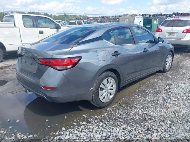 2025 NISSAN SENTRA S 4