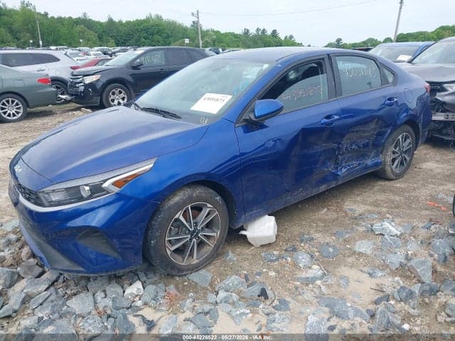 2022 KIA FORTE LXS 2