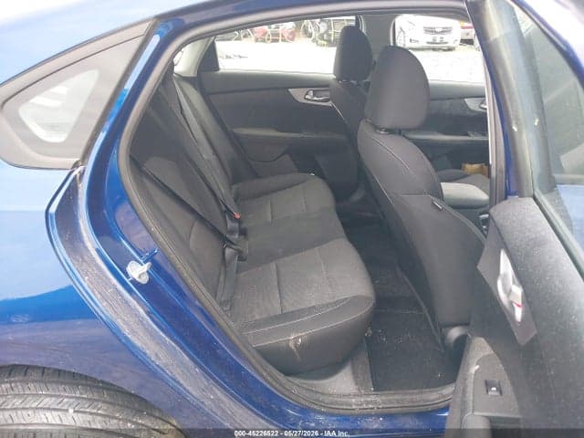 2022 KIA FORTE LXS 8