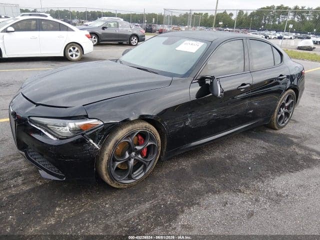 2019 ALFA ROMEO GIULIA TI RWD 2