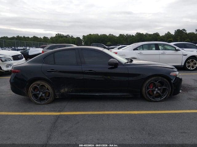 2019 ALFA ROMEO GIULIA TI RWD 13