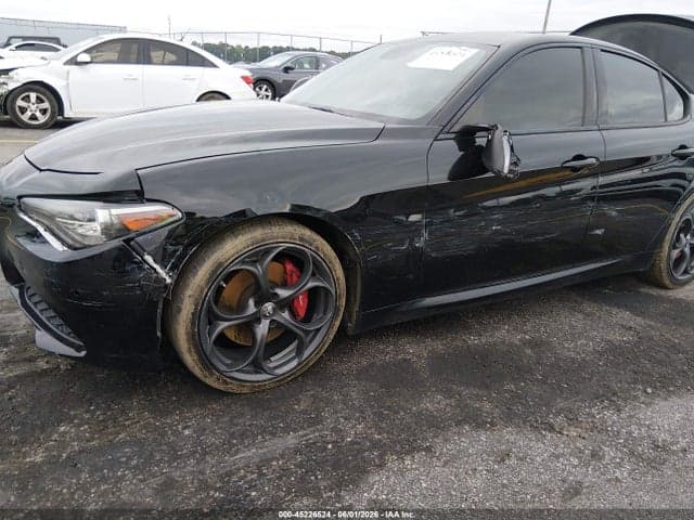 2019 ALFA ROMEO GIULIA TI RWD 6