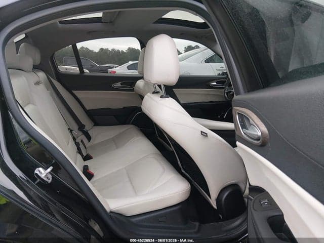 2019 ALFA ROMEO GIULIA TI RWD 8