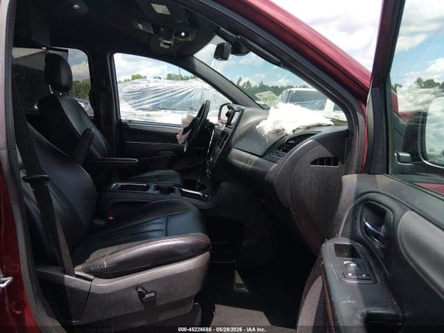 2019 DODGE GRAND CARAVAN GT 5