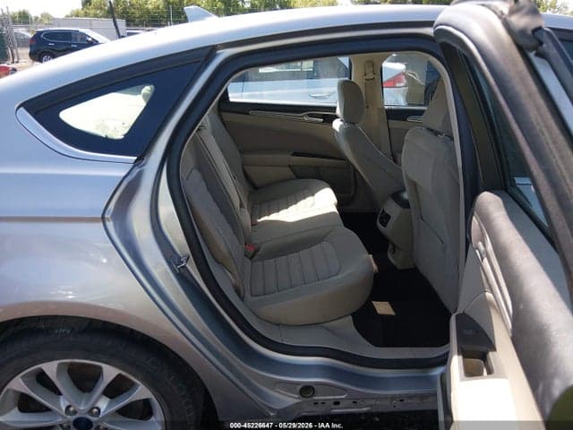 2020 FORD FUSION SE 8