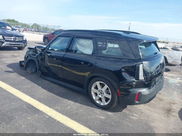 2025 MINI SE COUNTRYMAN 3
