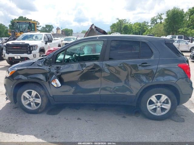 2020 CHEVROLET TRAX FWD LS 12