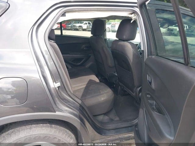 2020 CHEVROLET TRAX FWD LS 8