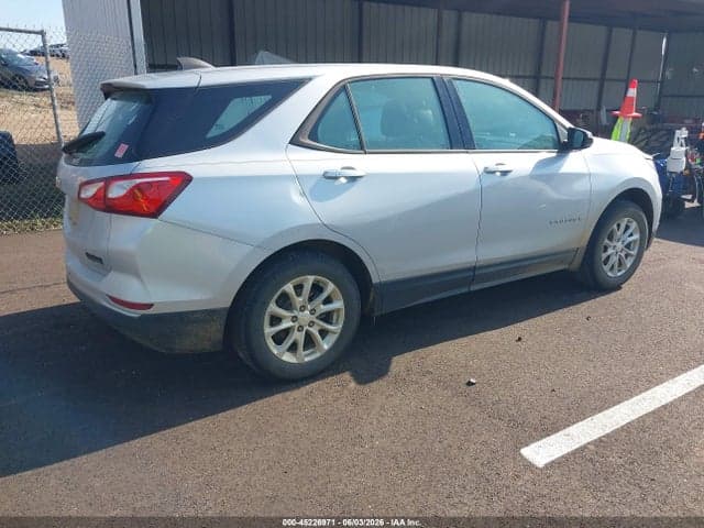 2018 CHEVROLET EQUINOX LS 4