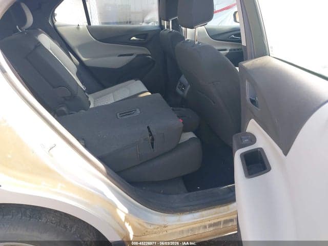 2018 CHEVROLET EQUINOX LS 8