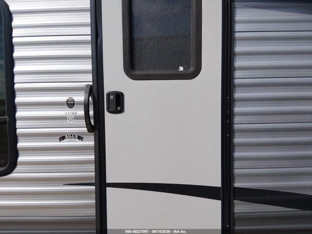 2018 COACHMEN CATALINA 5