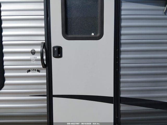 2018 COACHMEN CATALINA 7