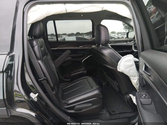 2021 JEEP GRAND CHEROKEE L LIMITED 4X2 8