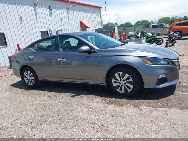 2022 NISSAN ALTIMA S FWD 13