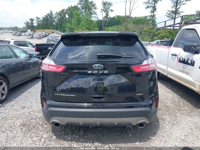 2024 FORD EDGE TITANIUM 16