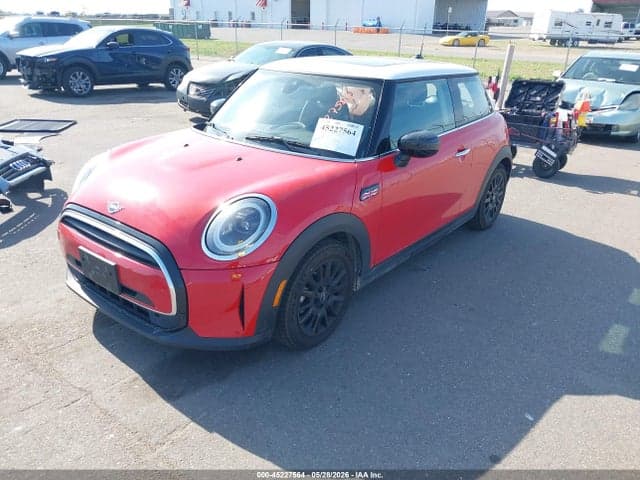 2024 MINI HARDTOP COOPER 2