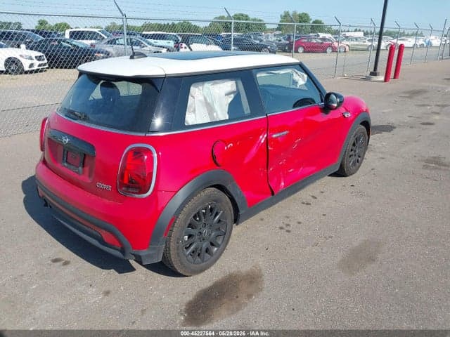 2024 MINI HARDTOP COOPER 4
