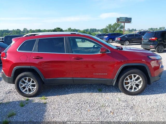 2017 JEEP CHEROKEE LATITUDE 4X4 13