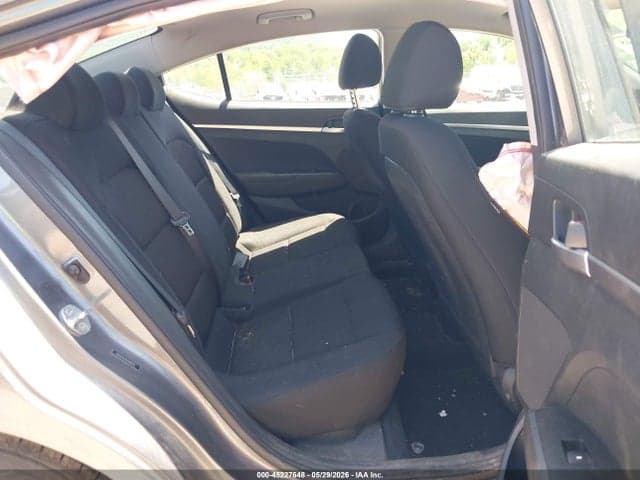 2020 HYUNDAI ELANTRA SE 8
