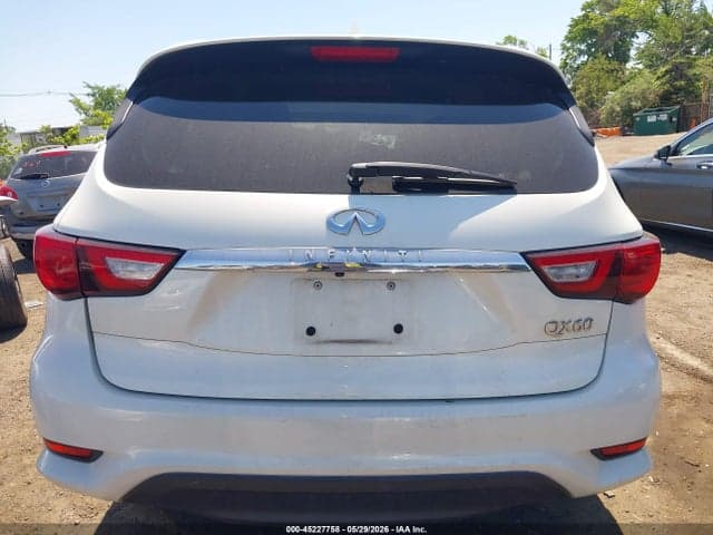 2018 INFINITI QX60 16