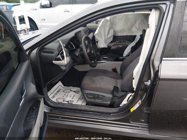 2021 TOYOTA CAMRY LE 5