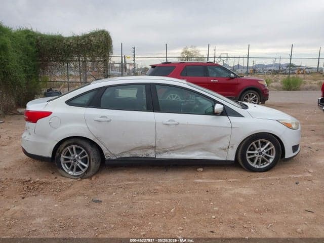 2016 FORD FOCUS SE 13