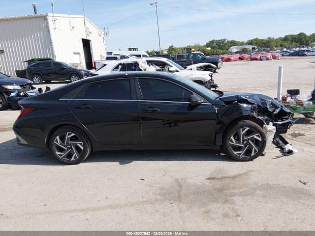 2024 HYUNDAI ELANTRA SEL 14