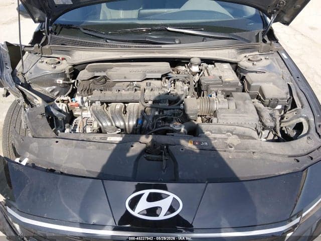 2024 HYUNDAI ELANTRA SEL 10