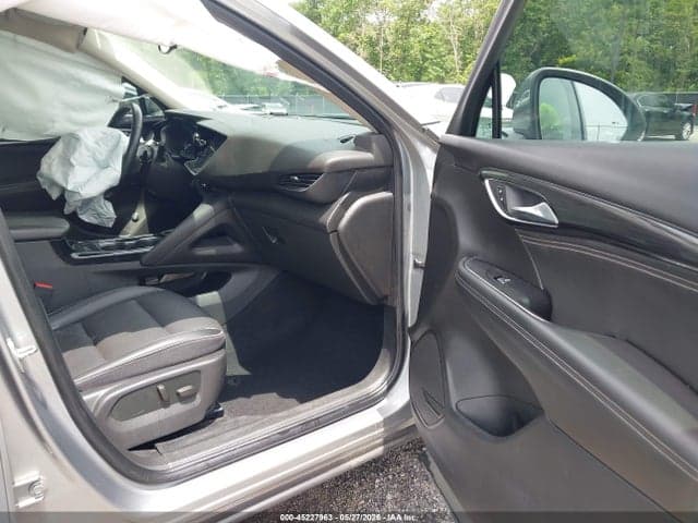 2023 BUICK ENVISION ESSENCE FWD 5