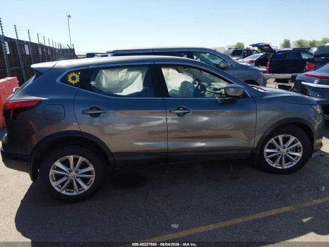 2017 NISSAN ROGUE SPORT S 13
