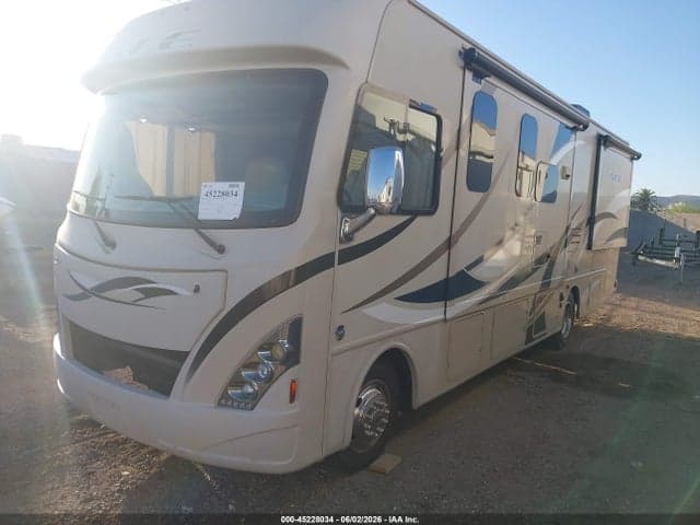 2017 FORD F53 2