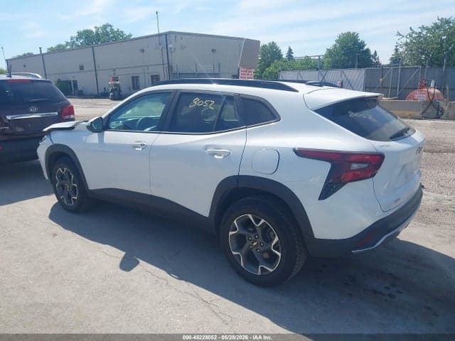 2024 CHEVROLET TRAX FWD LT 3