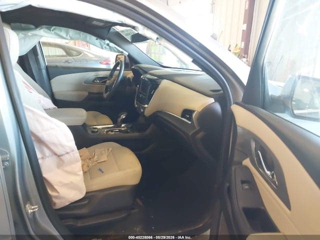 2023 CHEVROLET TRAVERSE AWD LS 5