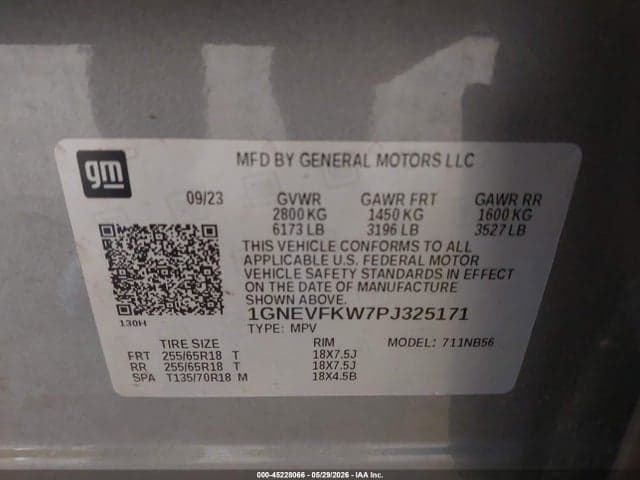 2023 CHEVROLET TRAVERSE AWD LS 9