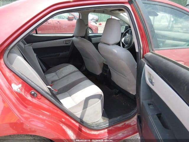 2018 TOYOTA COROLLA LE 8