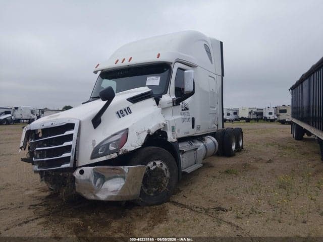 2020 FREIGHTLINER NEW CASCADIA 126 2