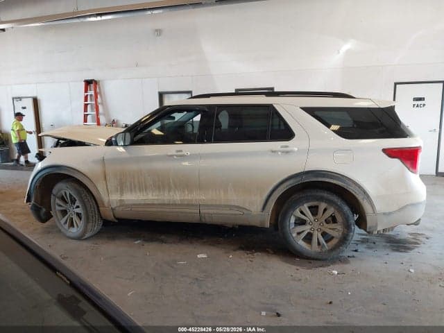2022 FORD EXPLORER XLT 14