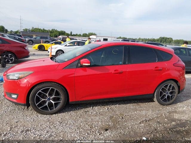 2017 FORD FOCUS SEL 14
